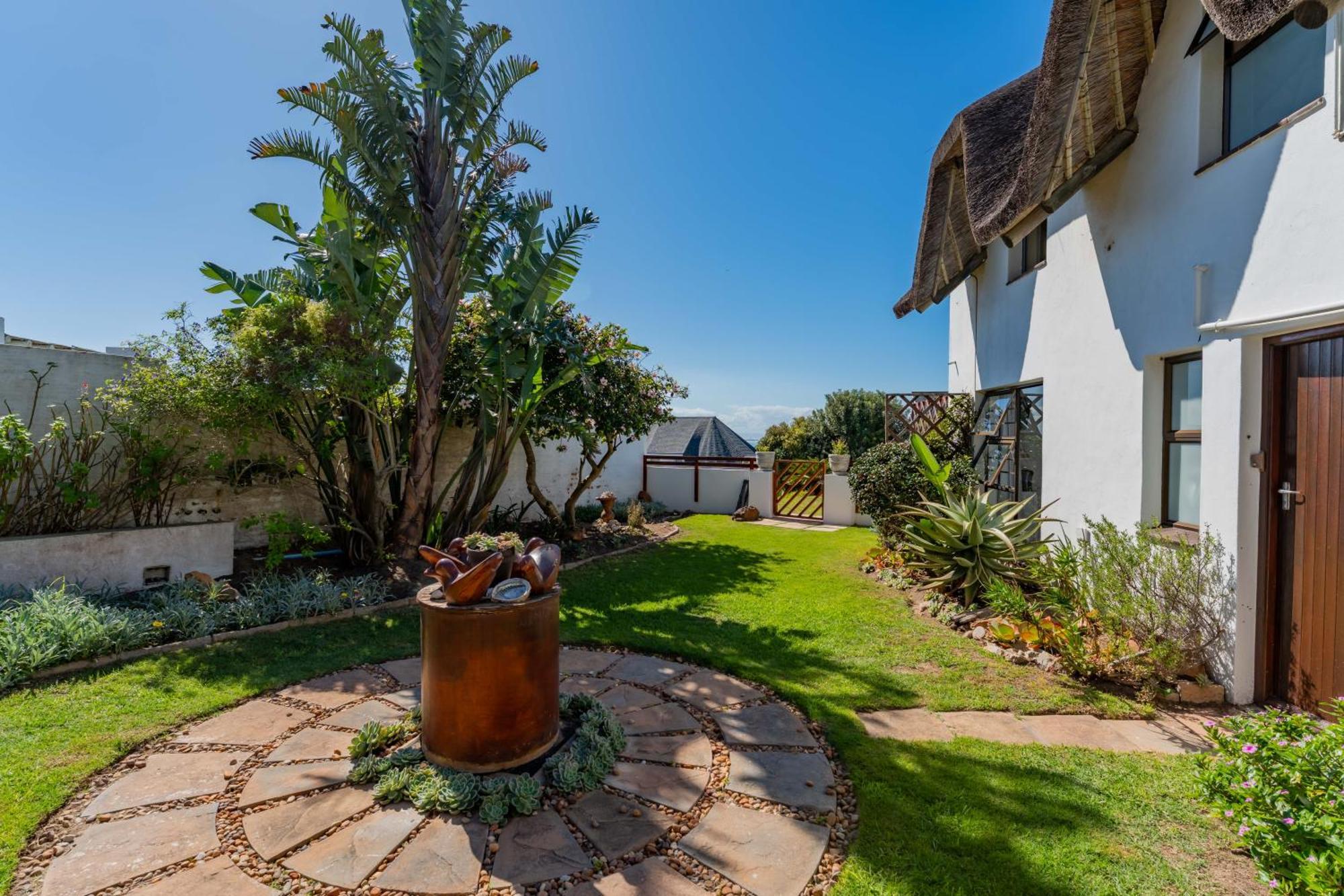 Cycads On Sea Guest House St Francis Bay Exterior foto